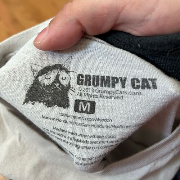 Funny Grumpy Cat Tshirt - Picture 2 of 3